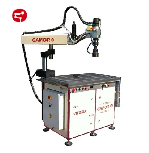 Hydraulic tapping machine M130
